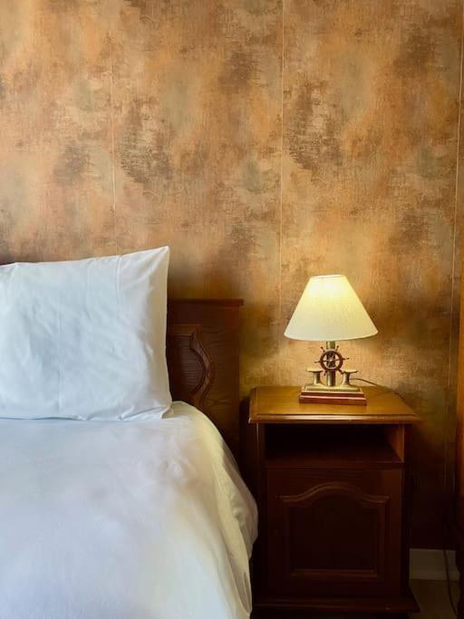 "Georgio" Grand Appartement Traversant Avec Vue Canal Et Parking แซ็ต ภายนอก รูปภาพ